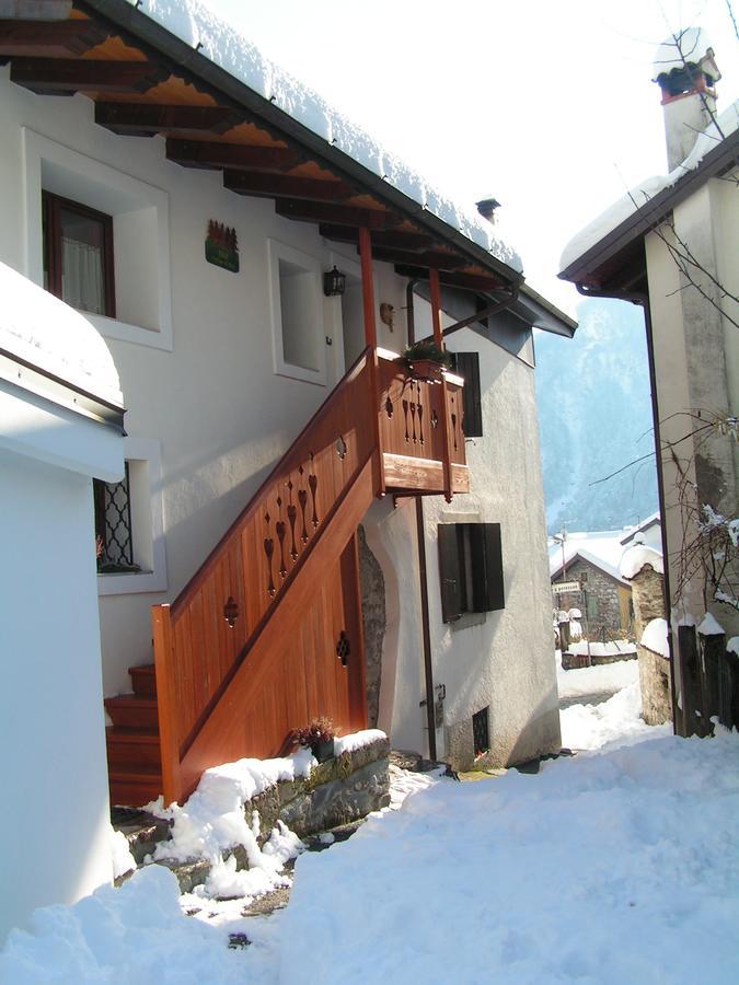 Profum Di Bosc Arta Terme Exterior foto